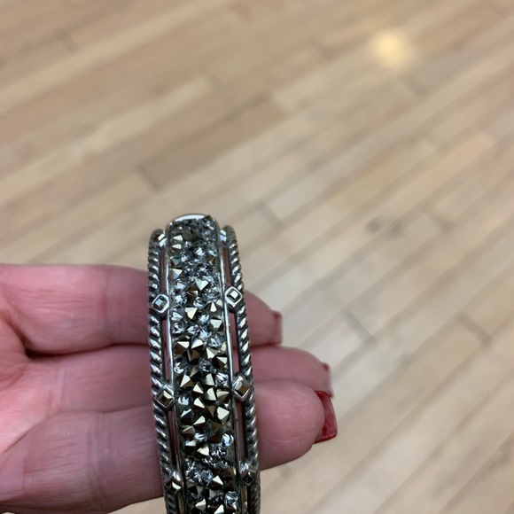 Brighton Hinge Bangle - Picture 2 of 3